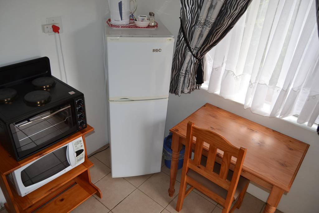 Kimberley Manor Guesthouse Екстериор снимка