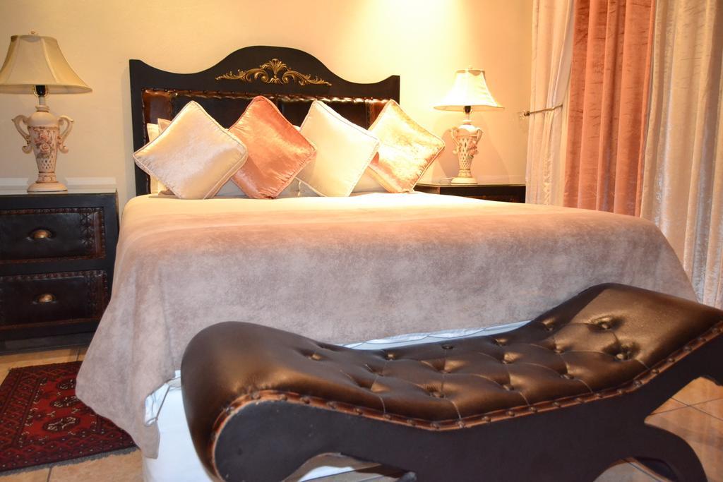 Kimberley Manor Guesthouse Екстериор снимка
