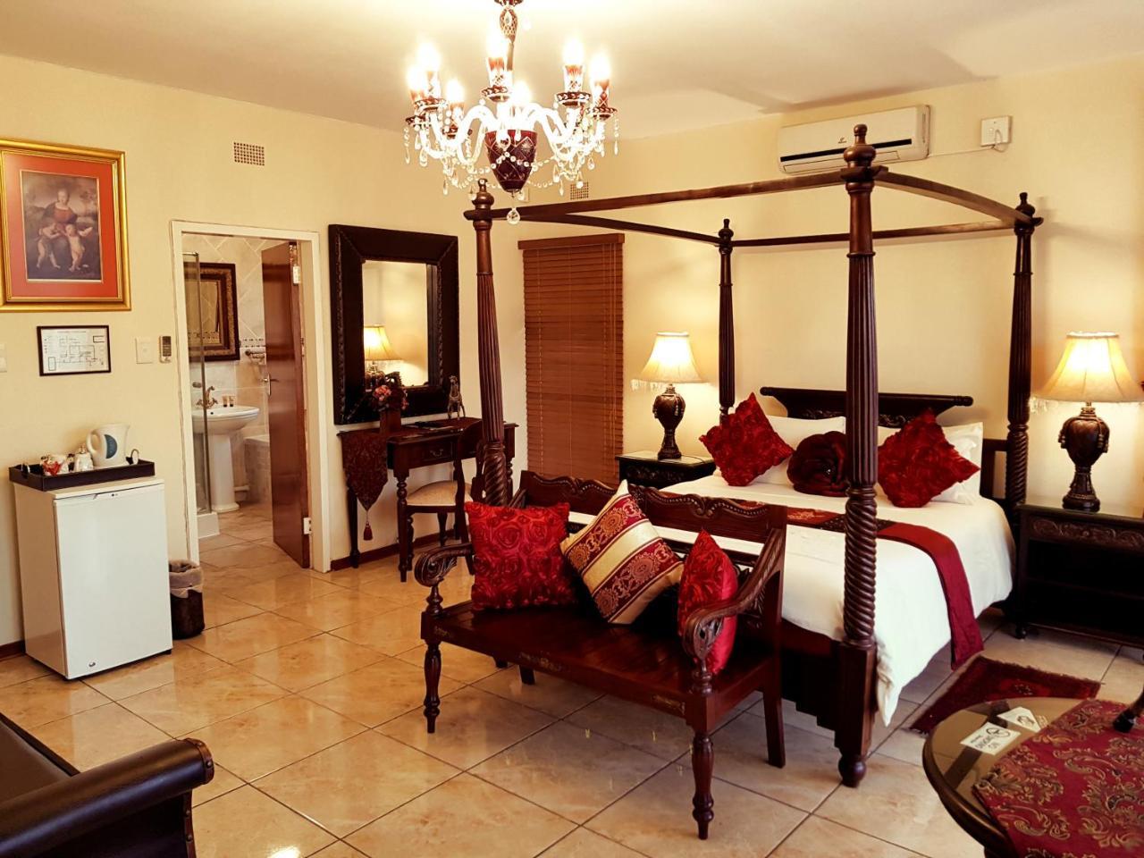 Kimberley Manor Guesthouse Екстериор снимка